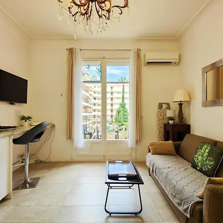 公寓 Mythique Miramar Croisette Terrasse Clim Parking Wifi 戛纳