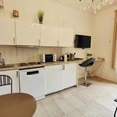 Mythique Miramar Croisette Terrasse Clim Parking Wifi 公寓