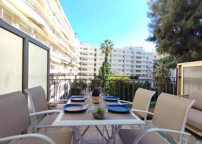 Apartmán Mythique Miramar Croisette Terrasse Clim Parking Wifi *